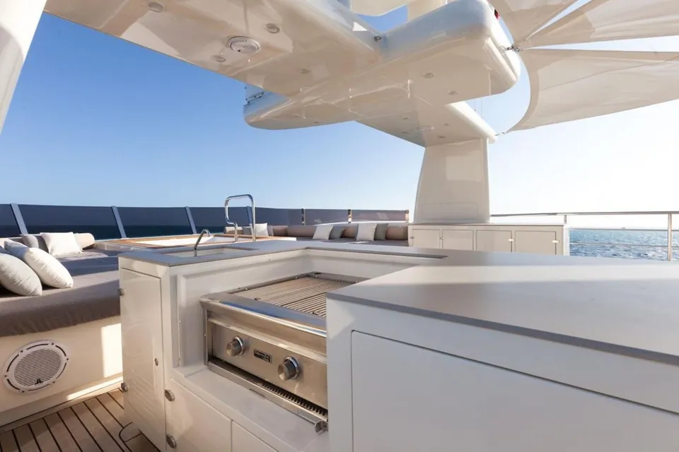 2015 Cantiere Delle Marche Darwin Class 102, photo 6