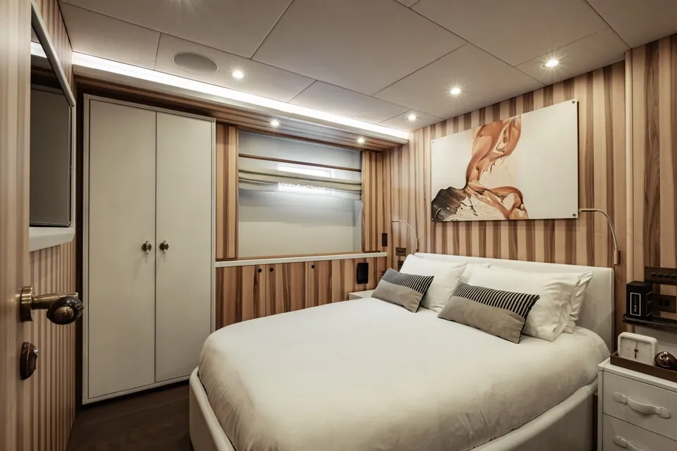 2015 Cantiere Delle Marche Darwin Class 102, photo 17