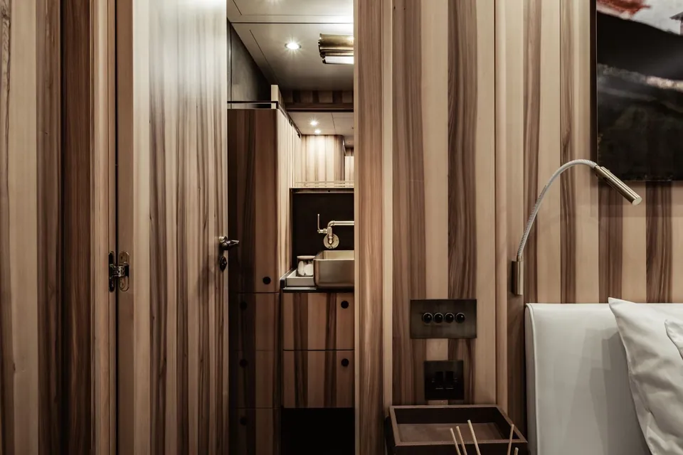 2015 Cantiere Delle Marche Darwin Class 102, photo 20