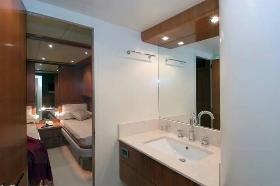 2026 Falcon 102, photo 14