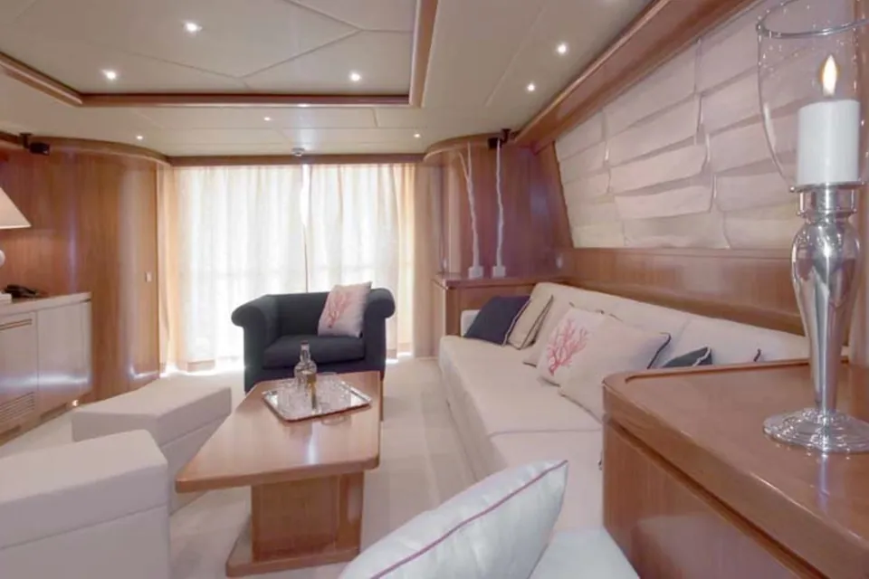 2026 Falcon 102, photo 27