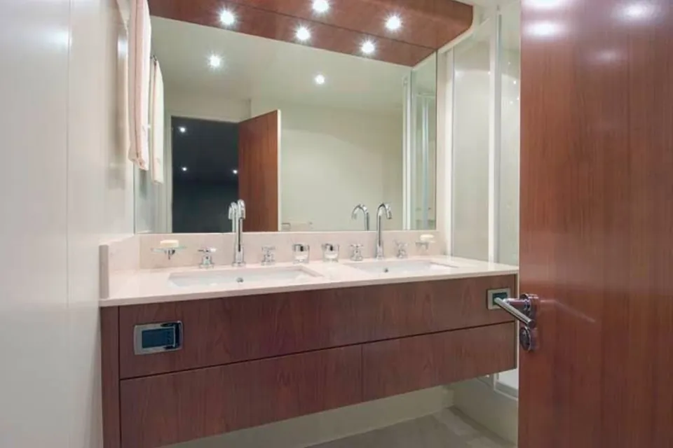 2026 Falcon 102, photo 31