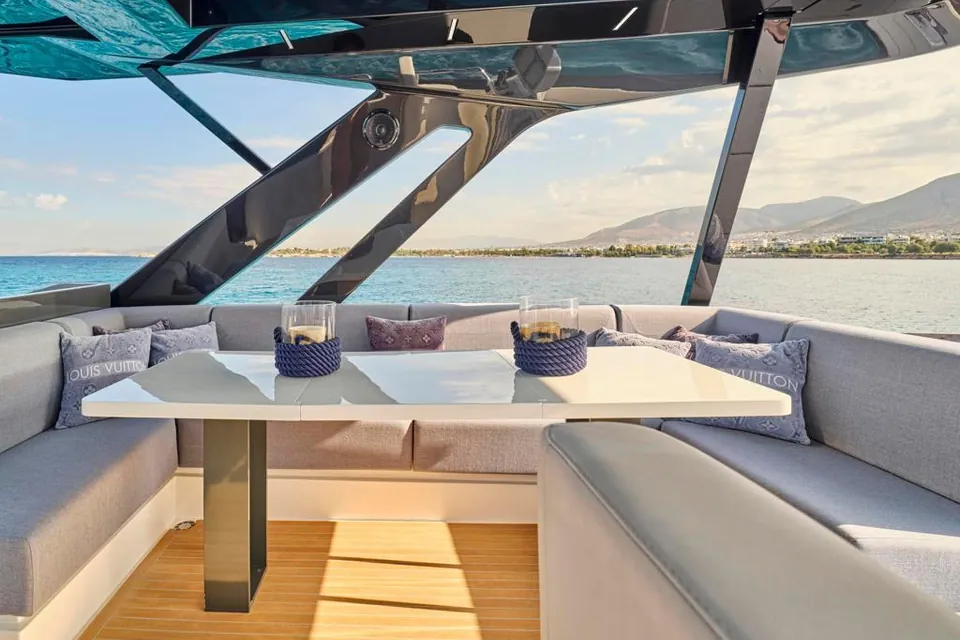 2022 Ferretti 720, photo 7