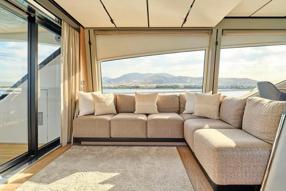 2022 Ferretti 720, photo 11