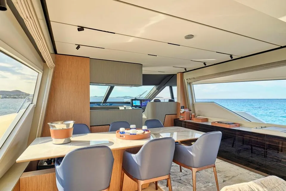 2022 Ferretti 720, photo 17