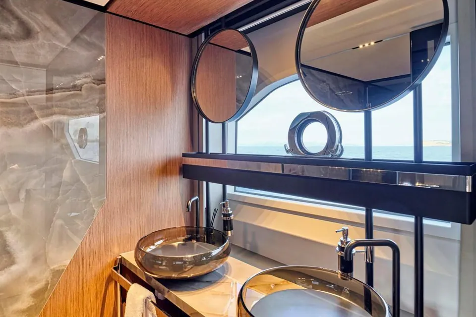 2022 Ferretti 720, photo 26