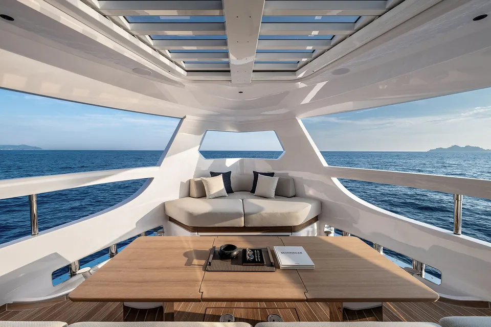 2026 Ferretti Infynito 80, photo 14