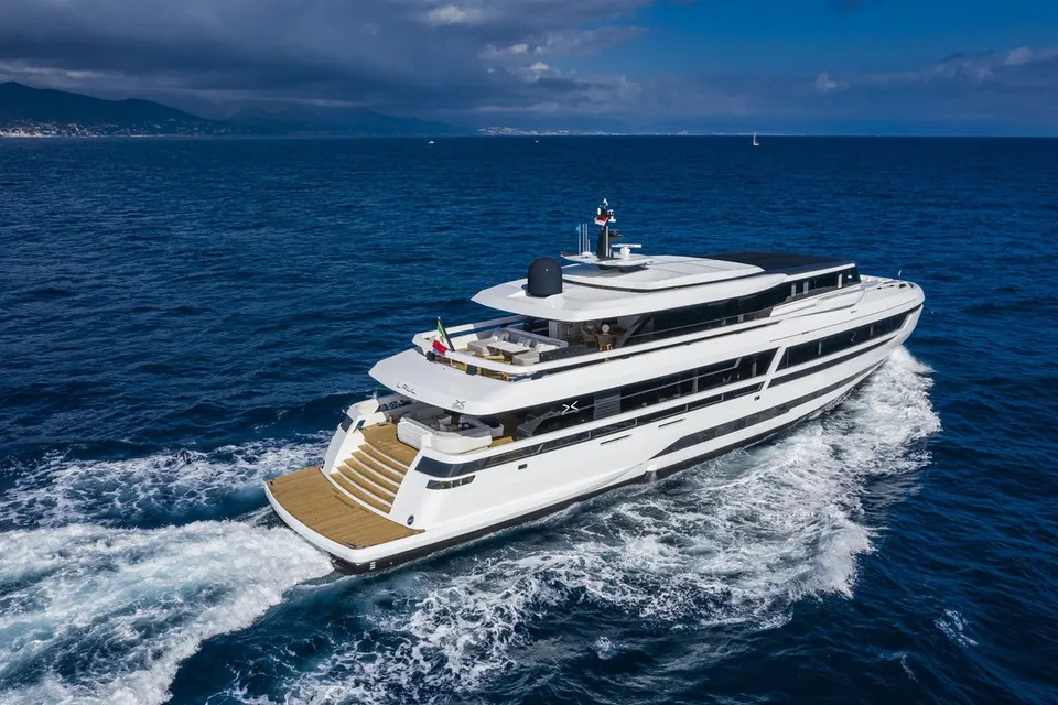 2019 ISA Yachts Extra 130 Alloy, photo 7