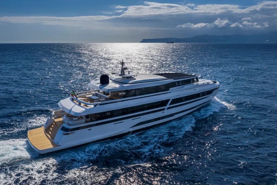 2019 ISA Yachts Extra 130 Alloy, photo 9