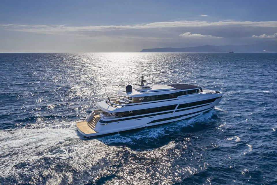 2019 ISA Yachts Extra 130 Alloy, photo 10