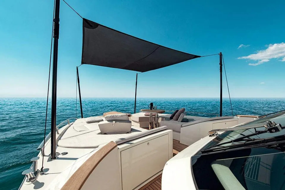 2019 Monte Carlo Yachts MCY 70, photo 13