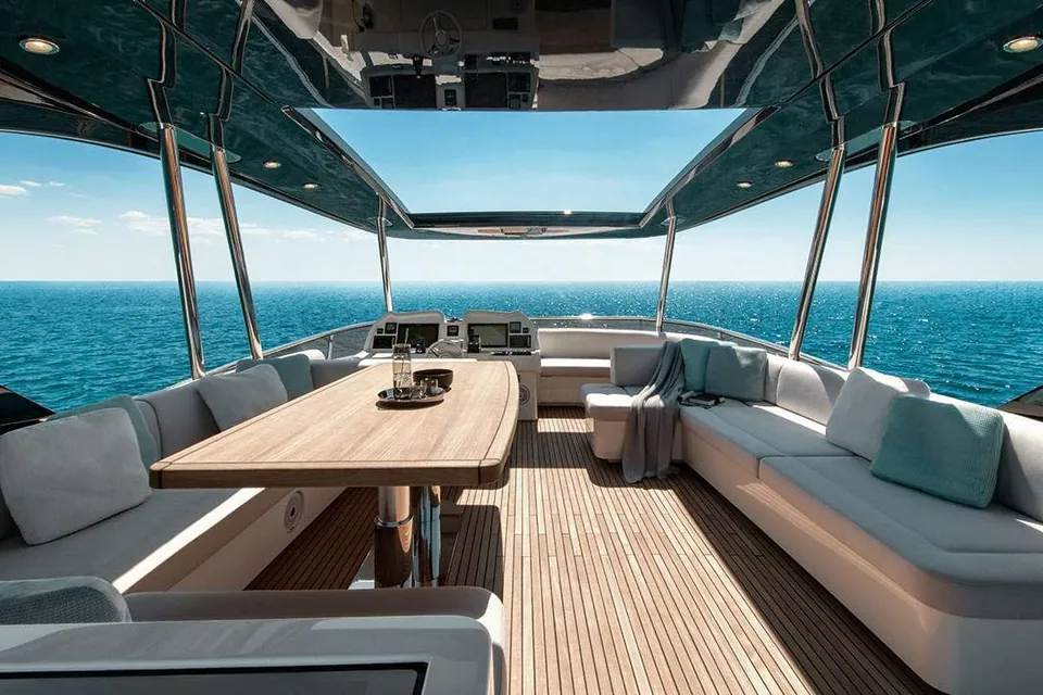 2019 Monte Carlo Yachts MCY 70, photo 16