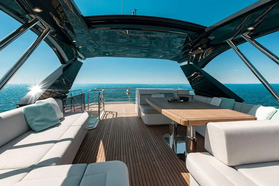 2019 Monte Carlo Yachts MCY 70, photo 19