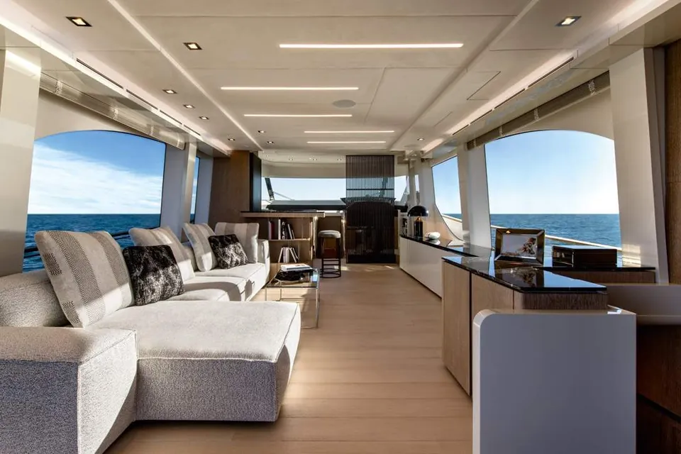 2019 Monte Carlo Yachts MCY 70, photo 20