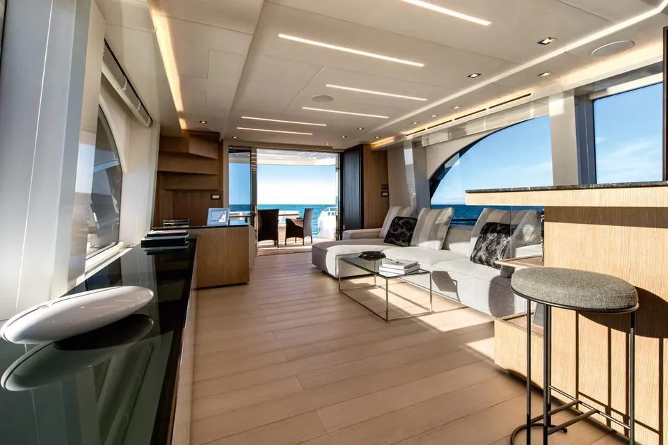 2019 Monte Carlo Yachts MCY 70, photo 30