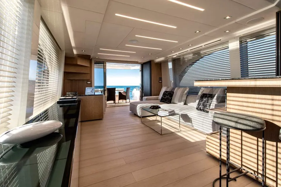 2019 Monte Carlo Yachts MCY 70, photo 32