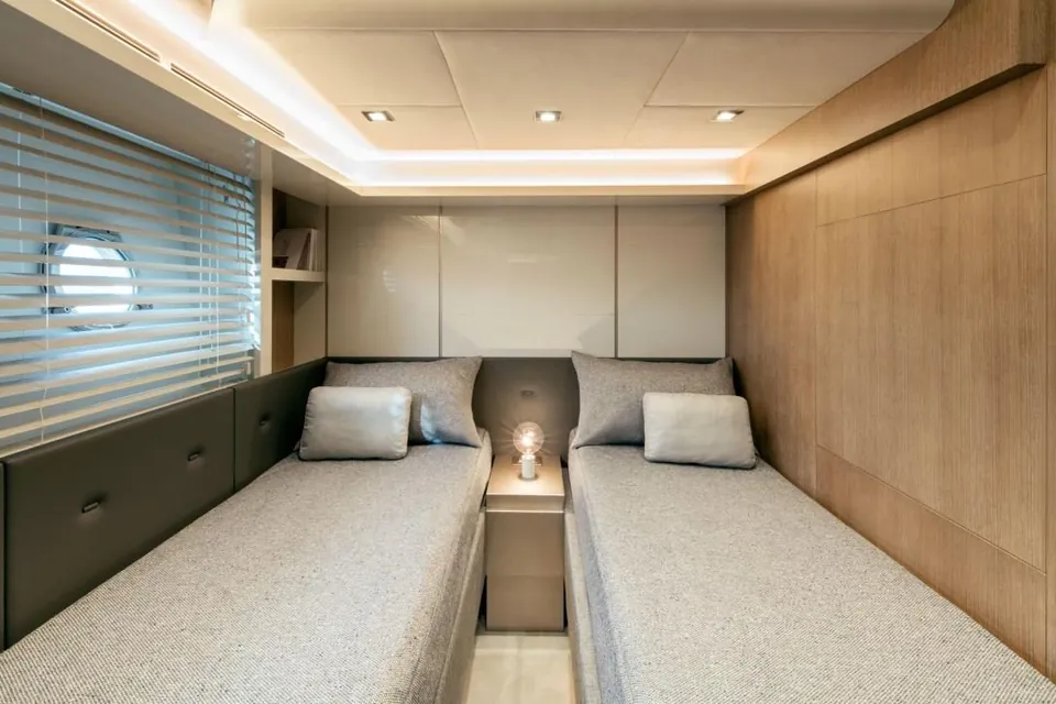 2019 Monte Carlo Yachts MCY 70, photo 38