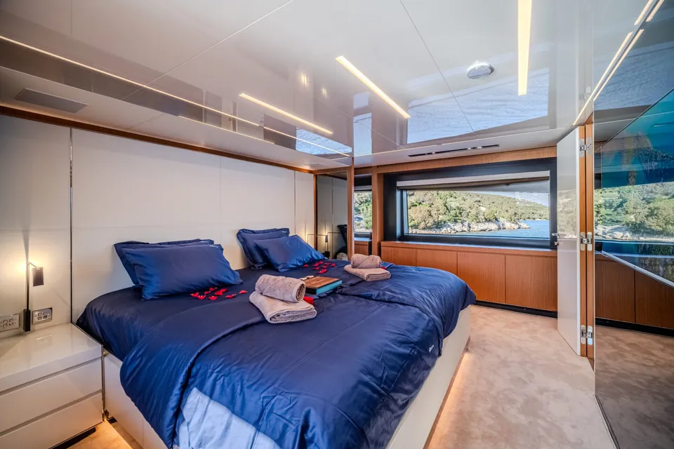 2019 Riva 100 Corsaro, photo 17