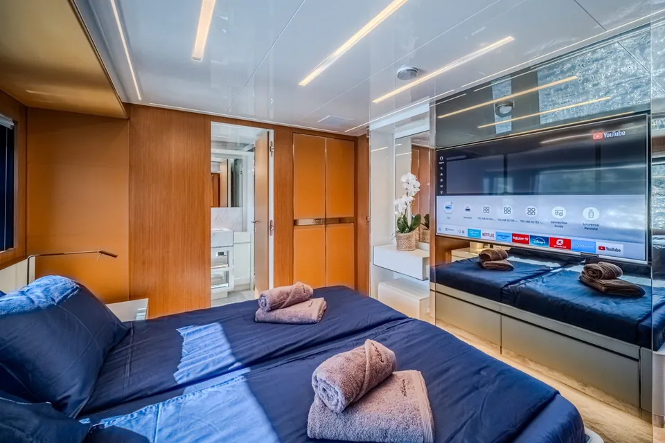 2019 Riva 100 Corsaro, photo 26