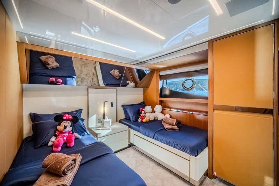 2019 Riva 100 Corsaro, photo 30
