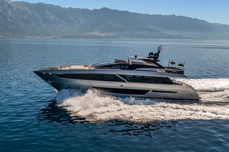 2019 Riva 100 Corsaro, photo 38