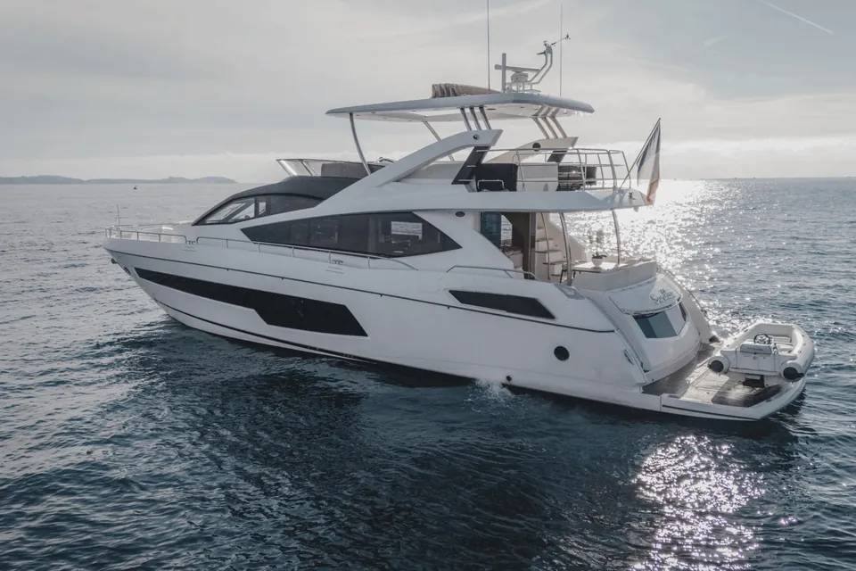 Sarahlisa, 2015 Sunseeker 75 Yacht, photo 1