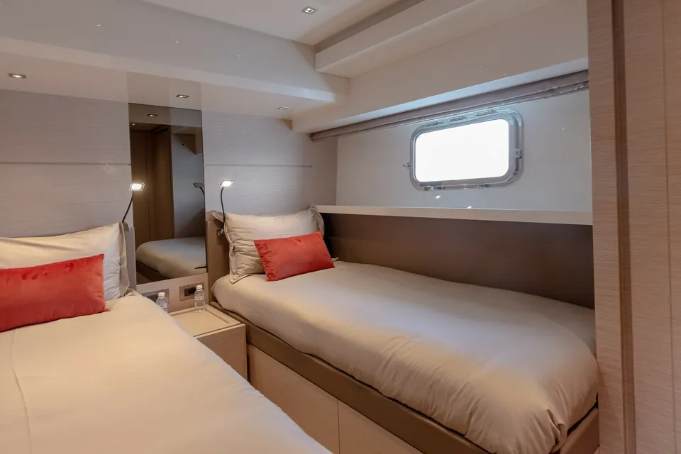 Regine of Cannes, 2021 Sanlorenzo SL78, photo 7