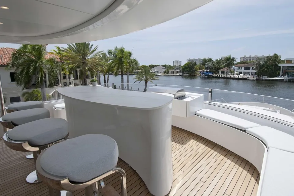 My Tyme, 2024 Azimut Grande Trideck, photo 8