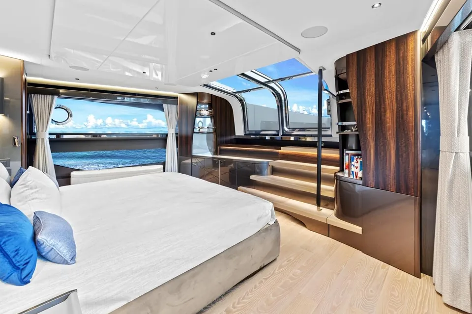 Contessa, 2024 Sunseeker 100 Yacht, photo 4