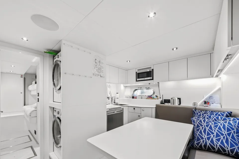 Contessa, 2024 Sunseeker 100 Yacht, photo 18