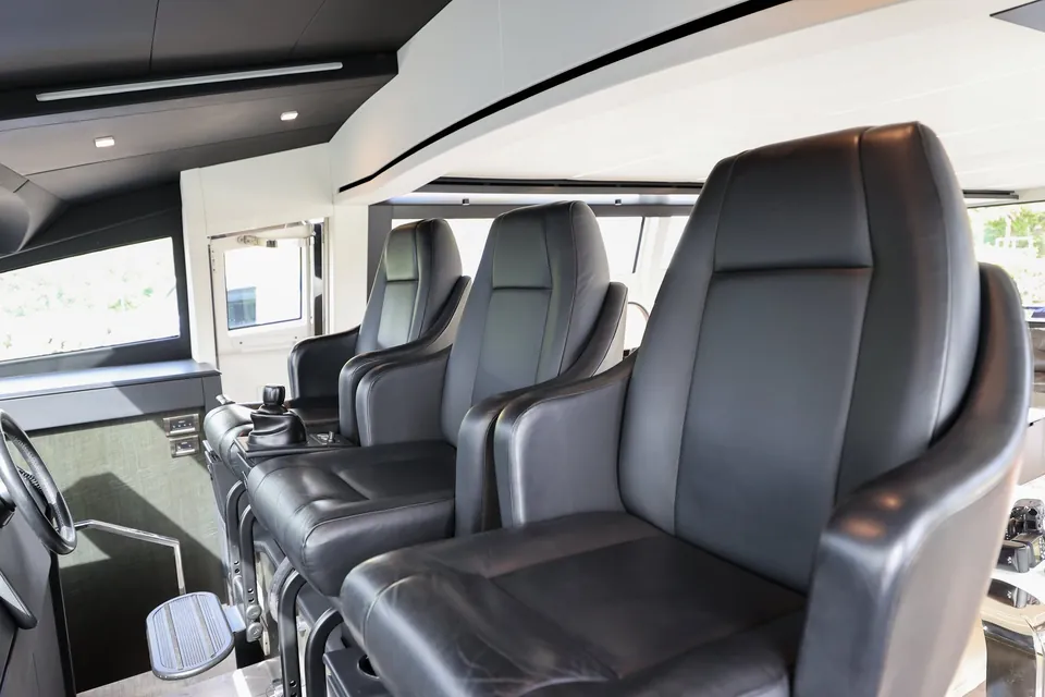 Queen B Sport, 2020 Pershing 9X, photo 22