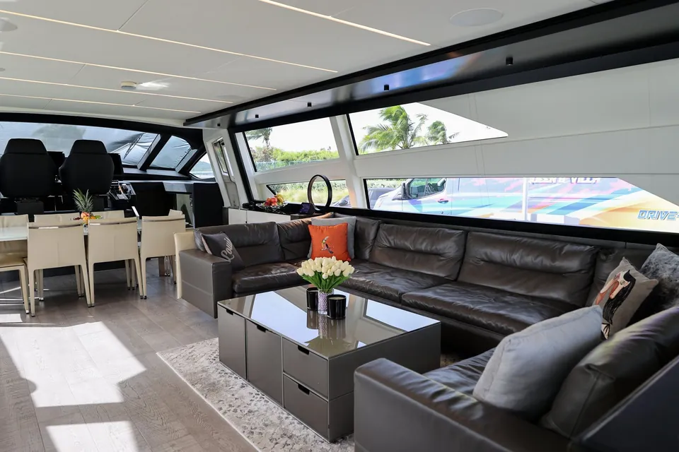 Queen B Sport, 2020 Pershing 9X, photo 24
