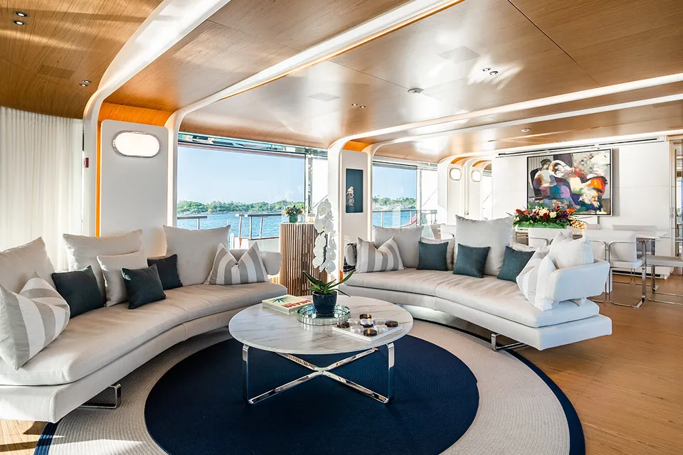 Koju, 2022 Benetti Motopanfilo 37M, photo 21