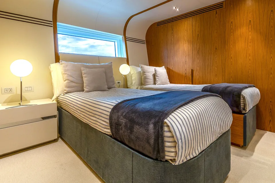 Koju, 2022 Benetti Motopanfilo 37M, photo 39