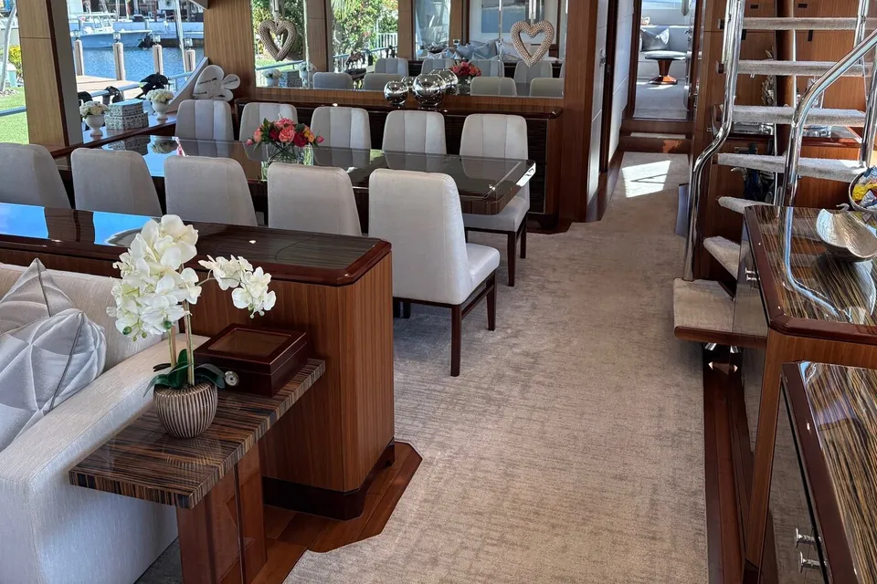 Bella Lisa, 2020 Ocean Alexander 100 Skylounge, photo 12