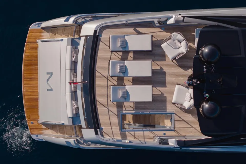 M, 2020 Riva 100' Corsaro, photo 10