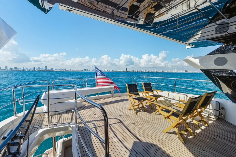 Pura Vida, 2020 Sunseeker 95 Yacht, photo 17