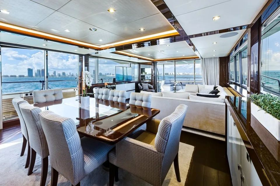 Pura Vida, 2020 Sunseeker 95 Yacht, photo 25
