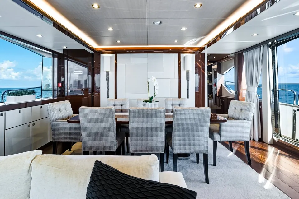 Pura Vida, 2020 Sunseeker 95 Yacht, photo 26