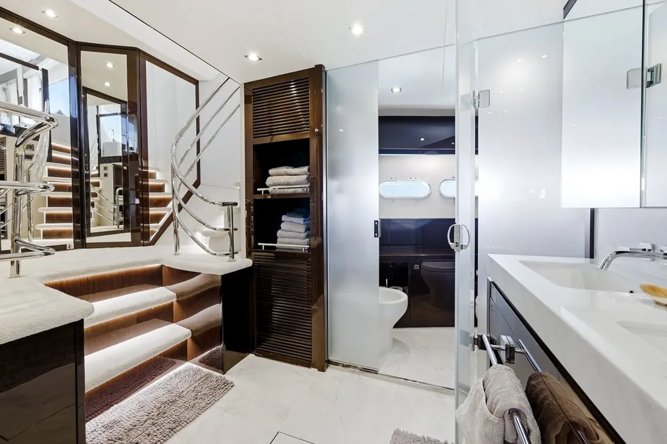 Pura Vida, 2020 Sunseeker 95 Yacht, photo 37