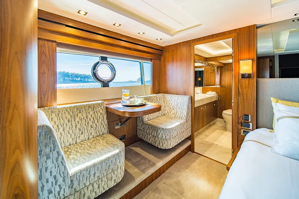 Black Mamba, 2020 Sunseeker 86 Yacht, photo 30