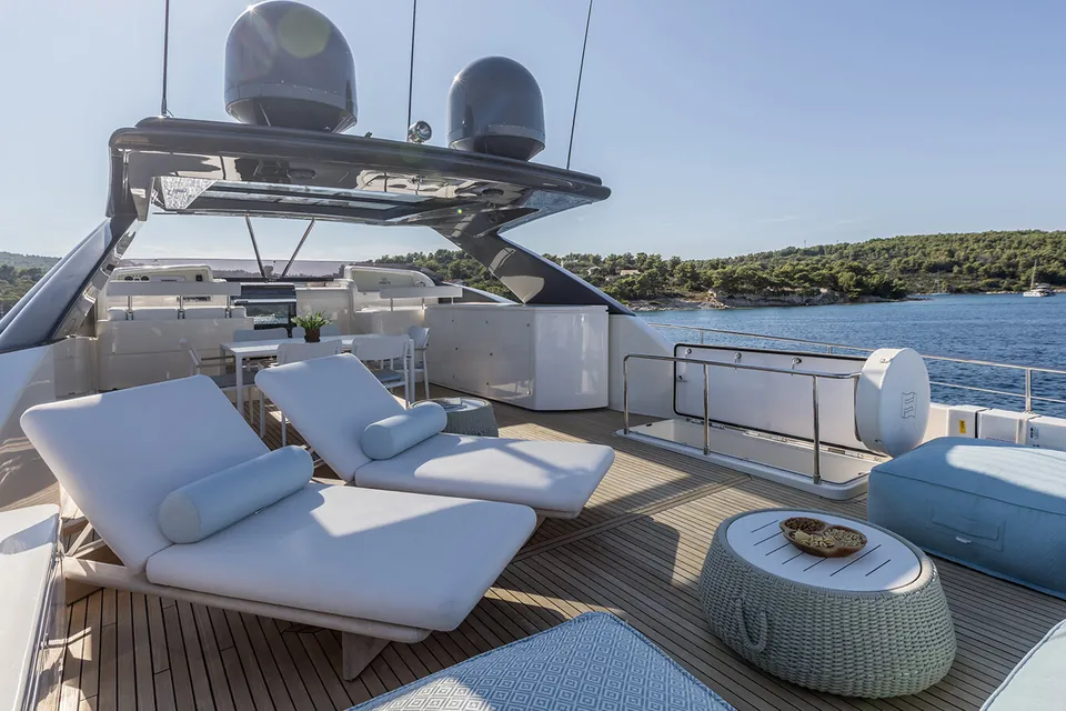 Katariina XO, 2017 Ferretti 960, photo 10