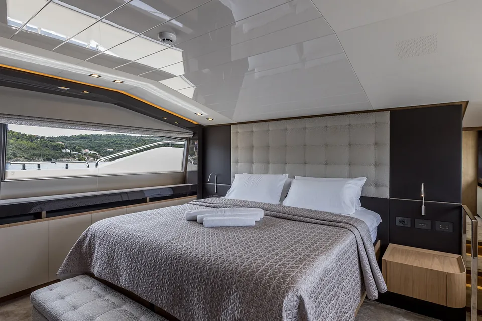Katariina XO, 2017 Ferretti 960, photo 21