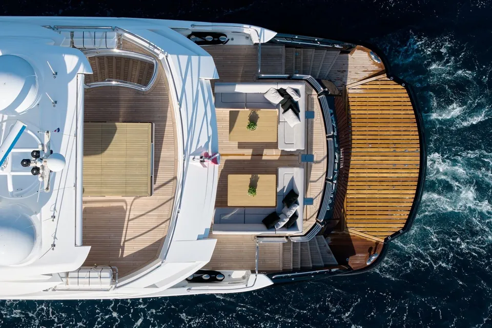 Wicked Play, 2015 Sunseeker 115 Sport Yacht, photo 14
