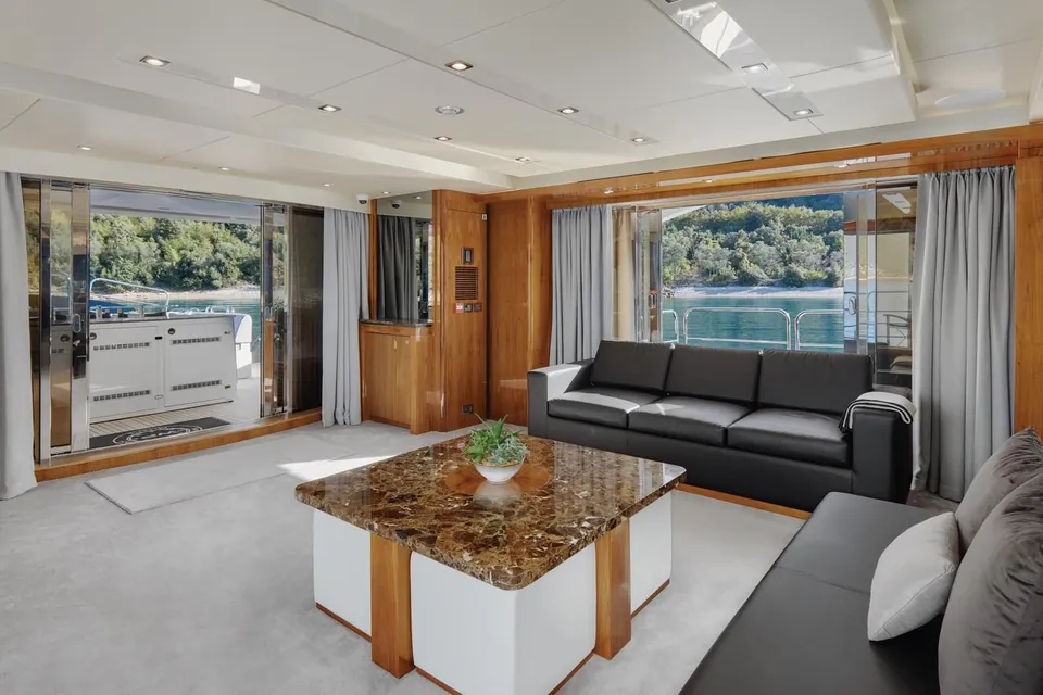 Wicked Play, 2015 Sunseeker 115 Sport Yacht, photo 27