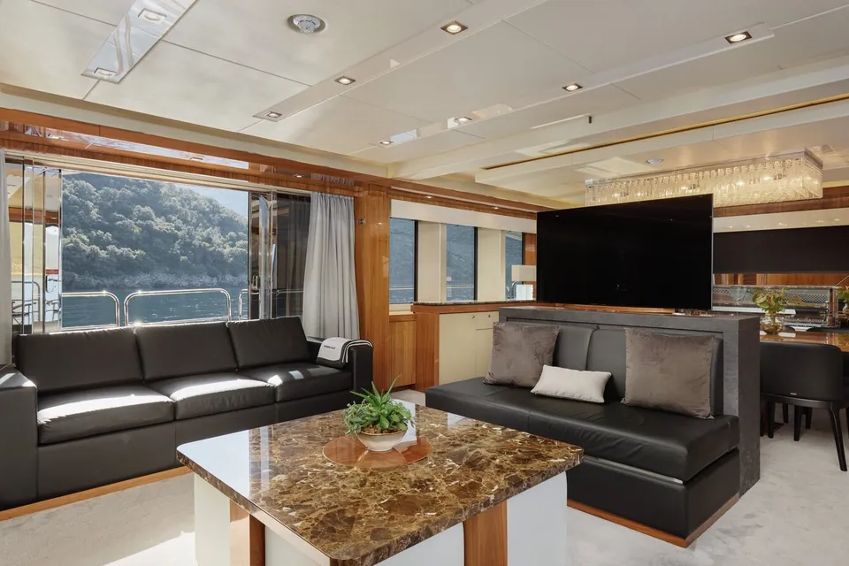 Wicked Play, 2015 Sunseeker 115 Sport Yacht, photo 32