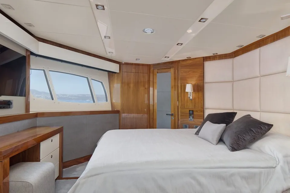Wicked Play, 2015 Sunseeker 115 Sport Yacht, photo 40