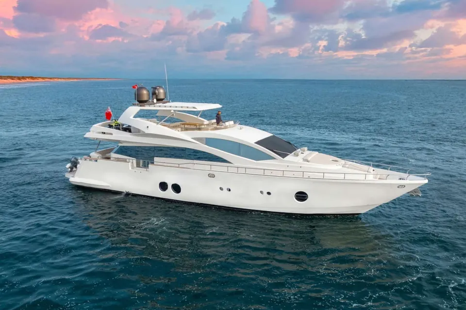 Sea Pearl 2, 2015 Aicon 85 Fly, photo 1
