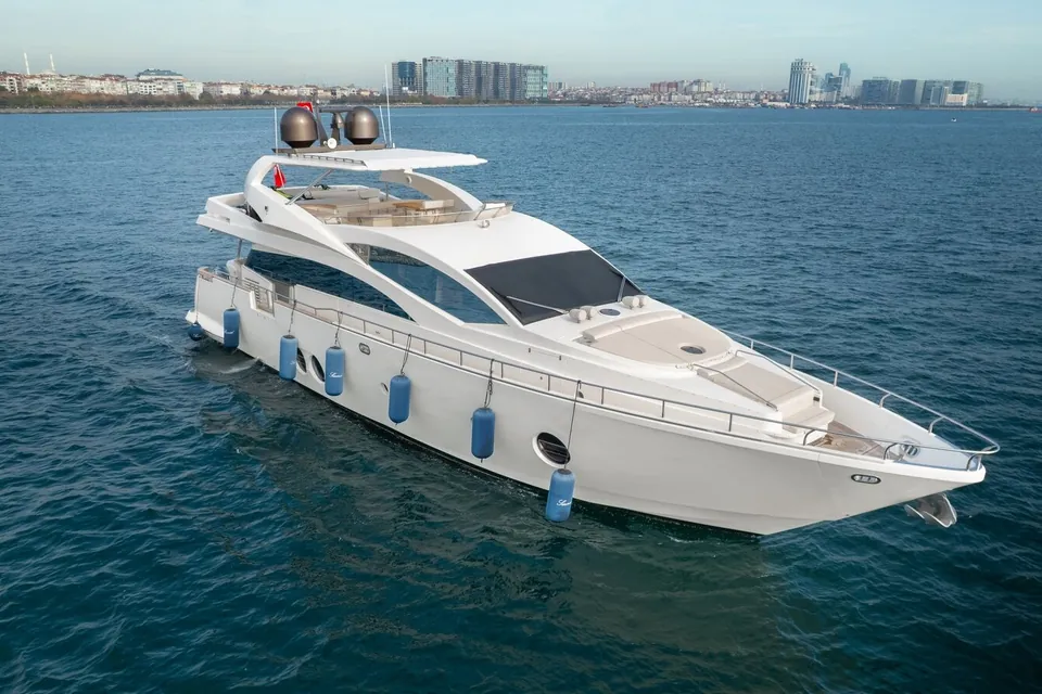 Sea Pearl 2, 2015 Aicon 85 Fly, photo 2