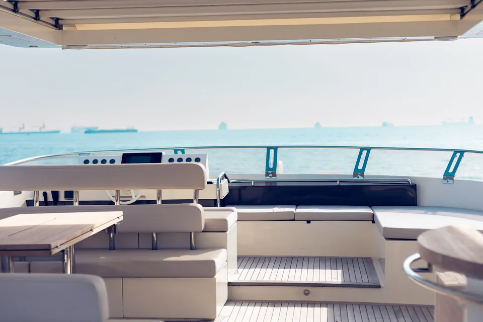 Sea Pearl 2, 2015 Aicon 85 Fly, photo 5